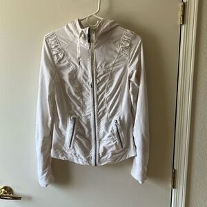 Zella Light Weight Athletic Jacket Size S Gently Used White